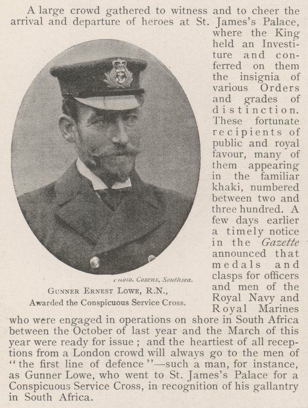 Gunner Ernest Lowe, RN, Göze Çarpan Hizmet Haçı ile ödüllendirildi by English Photographer