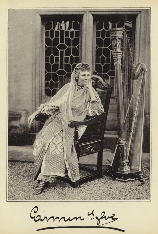 Romanya Kraliçesi Majesteleri by English Photographer