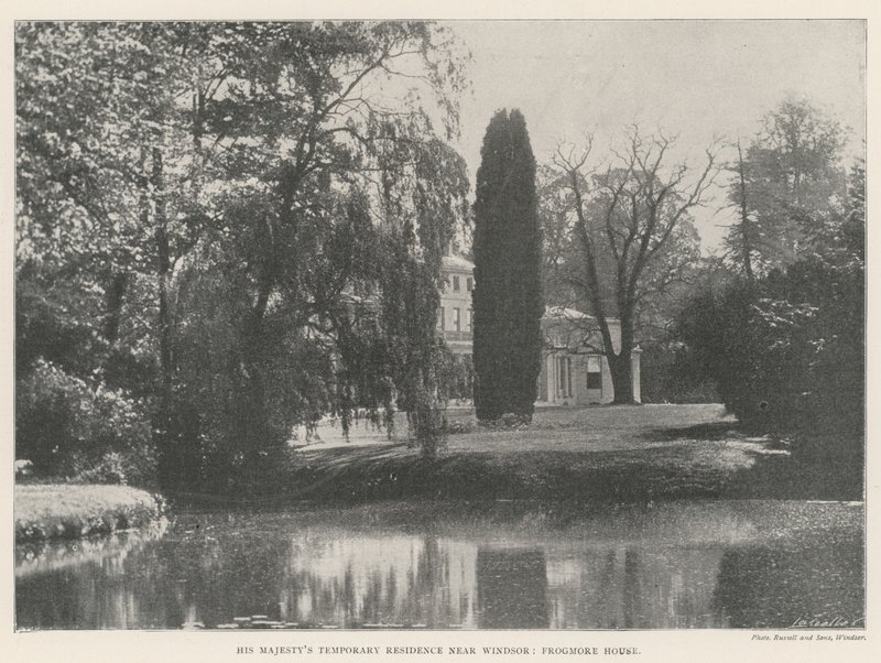 Windsor yakınlarındaki Majestelerinin Geçici İkametgahı, Frogmore Evi by English Photographer