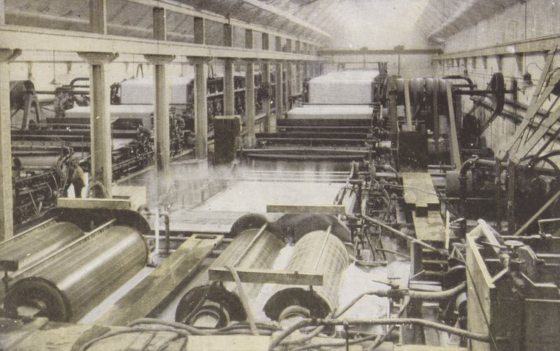 Kağıt Fabrikası İçinde by English Photographer