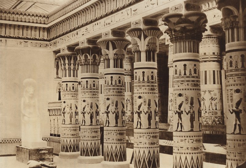 Philae Portico ile Mısır Müzesi