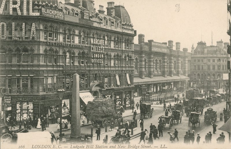 Ludgate Hill İstasyonu ve New Bridge Street, Londra by English Photographer