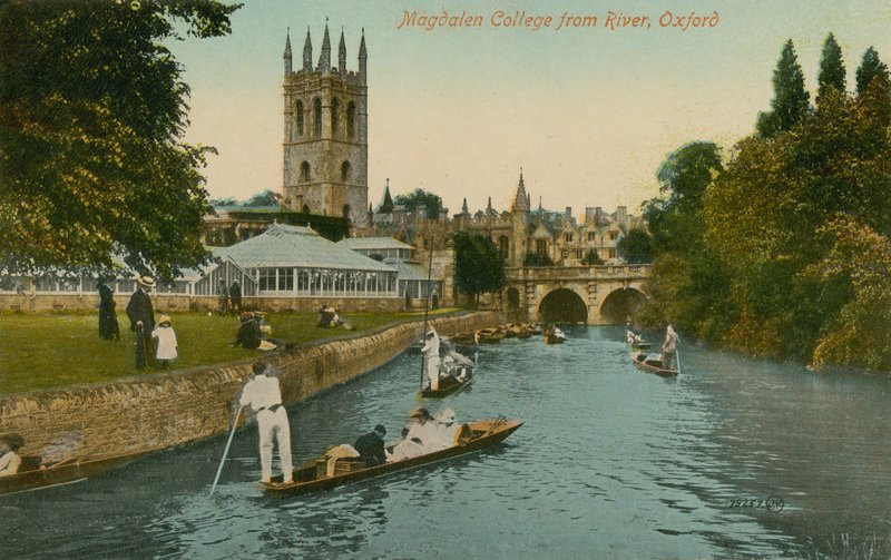 Magdalen Koleji, Oxford, nehirden by English Photographer