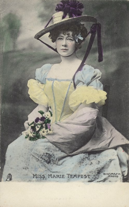 Marie Tempest, İngiliz şarkıcı ve oyuncu (renkli fotoğraf) by English Photographer