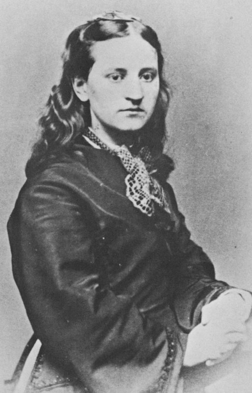 Mary Aitken Carlyle (s/b fotoğraf) by English Photographer