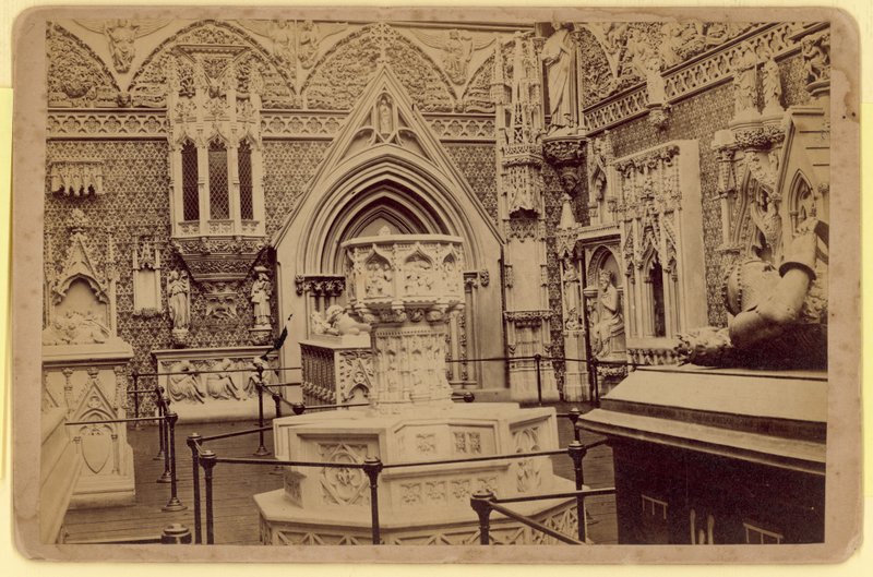 Ortaçağ Mahkemesi, Crystal Palace, Sydenham, Londra by English Photographer