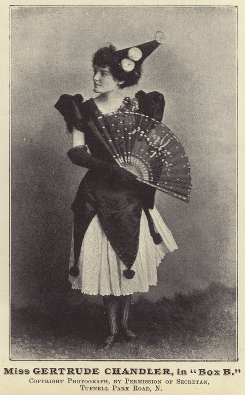 Bayan Gertrude Chandler, B Kutusunda by English Photographer