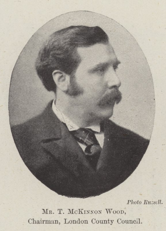 Bay T McKinnon Wood, Başkan, London County Council by English Photographer