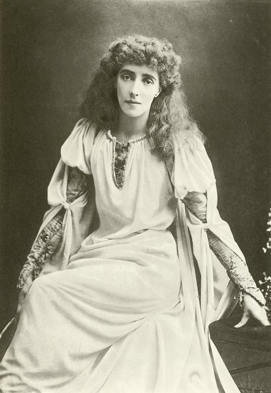 Bayan Beerbohm Ağacı Ophelia olarak (gravür) by English Photographer