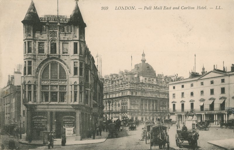 Pall Mall Doğu ve Carlton Otel by English Photographer