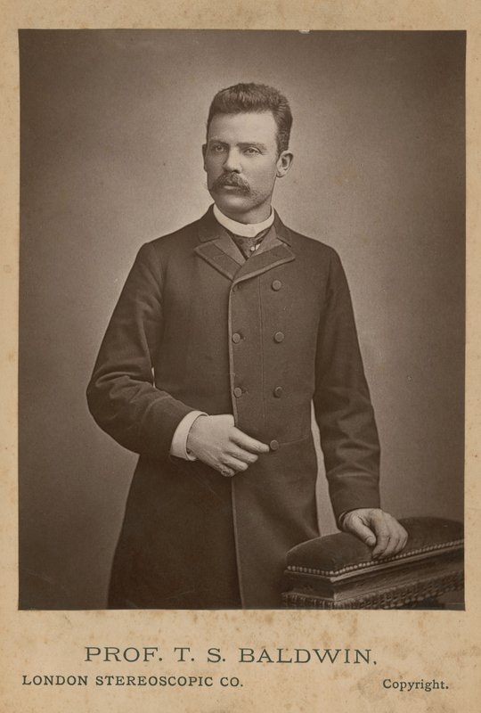 Profesör Thomas Scott Baldwin