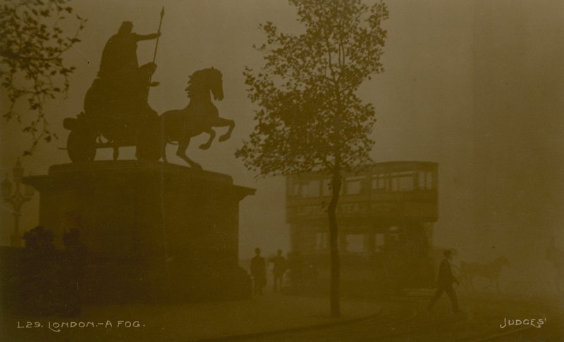 Sisin içinde Londra görüntüsü olan kartpostal by English Photographer