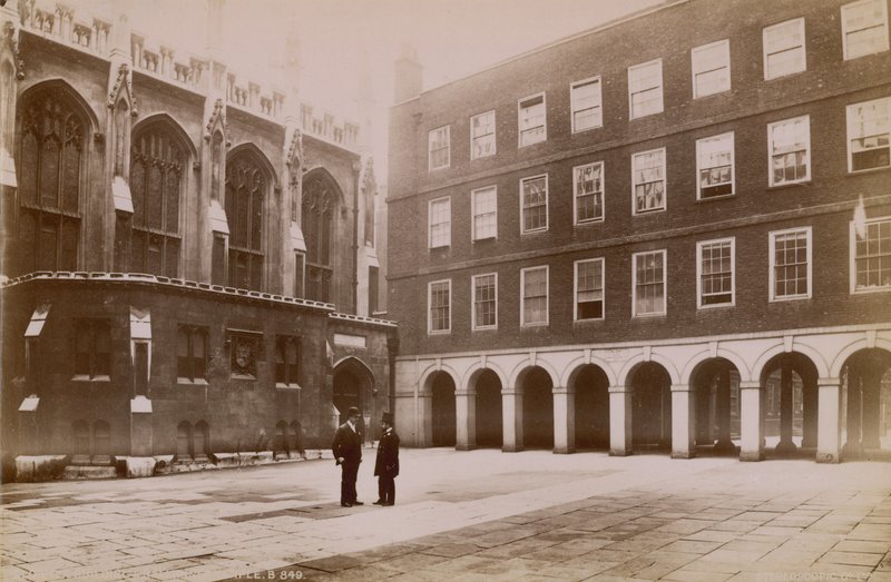 Manastır Binası ve İç Tapınak ile Kartpostal by English Photographer