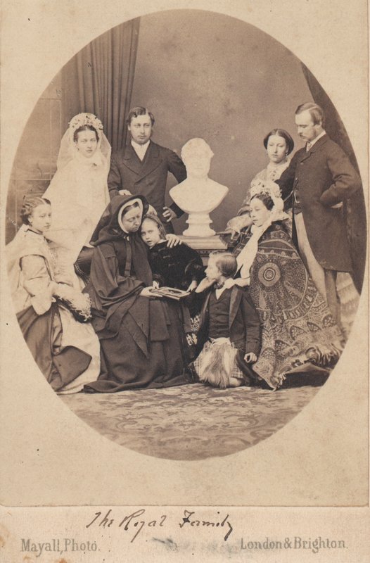 Kraliçe Victoria ve Prens Albert by English Photographer