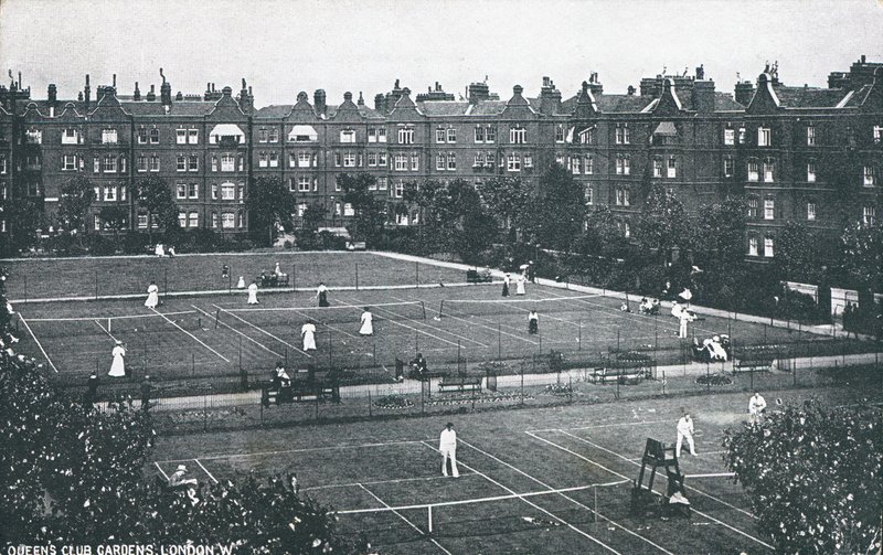Queens Kulübü Bahçeleri by English Photographer