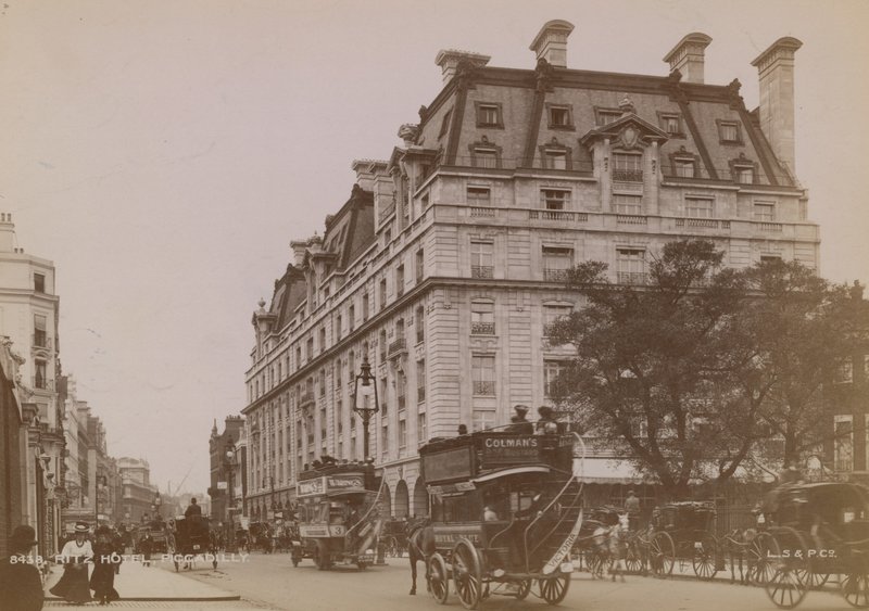 Ritz Otel, Piccadilly by English Photographer