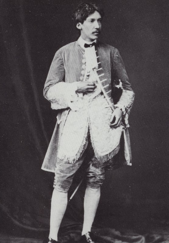 Robert Louis Stevenson (1850-1894), İskoç romancı, şair ve gezi yazarı, 1870 by English Photographer