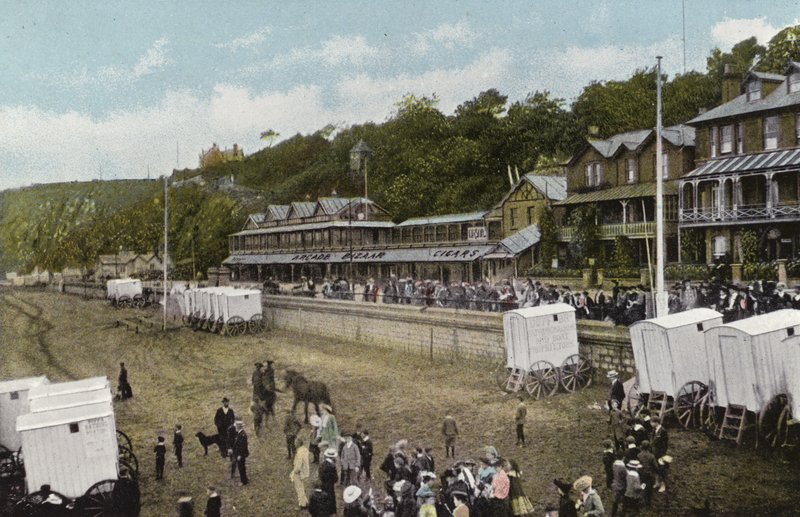 Sandown, Batı