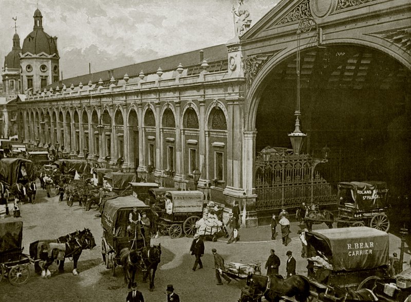 Smithfield Market, Londra: Sabah Erken (s/b fotoğraf) by English Photographer
