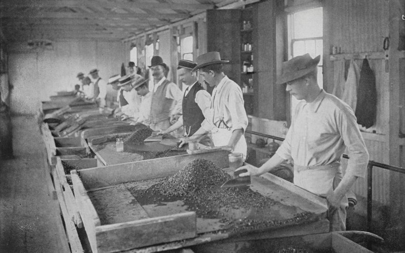 Güney Afrika: Arama Tabloları, De Beers Diamond Mines, Kimberley (s/b fotoğraf) by English Photographer