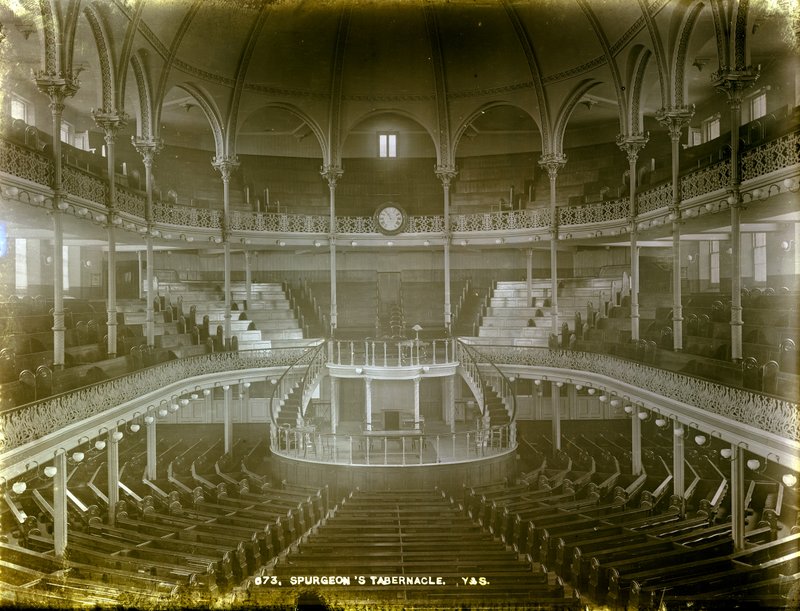 Spurgeons Tabernacle, Londra by English Photographer