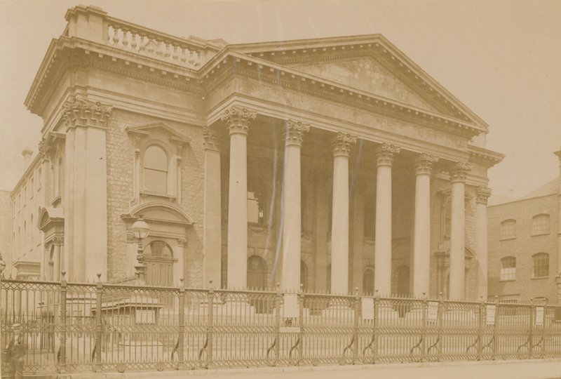 Spurgeons Tabernacle, Londra, 1876 dolaylarında by English Photographer