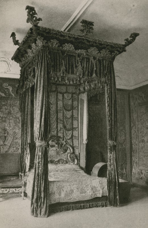 Devlet Yatak Odası, Haddon Salonu by English Photographer
