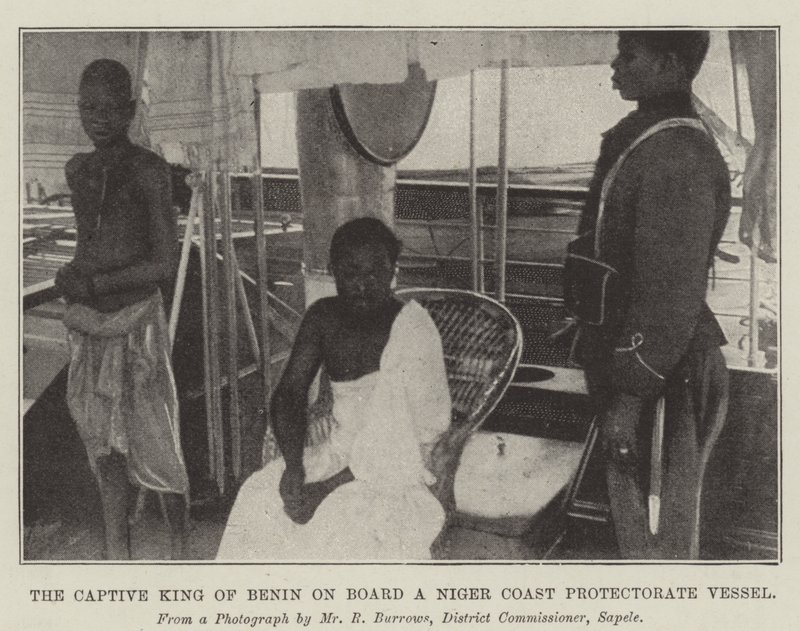 Tutsak Benin Kralı, Nijer Sahili Koruma Gemisinde by English Photographer