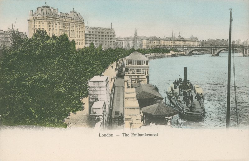 The Embankment, Londra by English Photographer