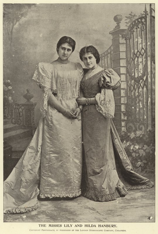 Misses Lily ve Hilda Hanbury by English Photographer