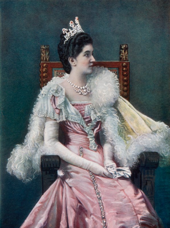 İtalya Kraliçesi by English Photographer