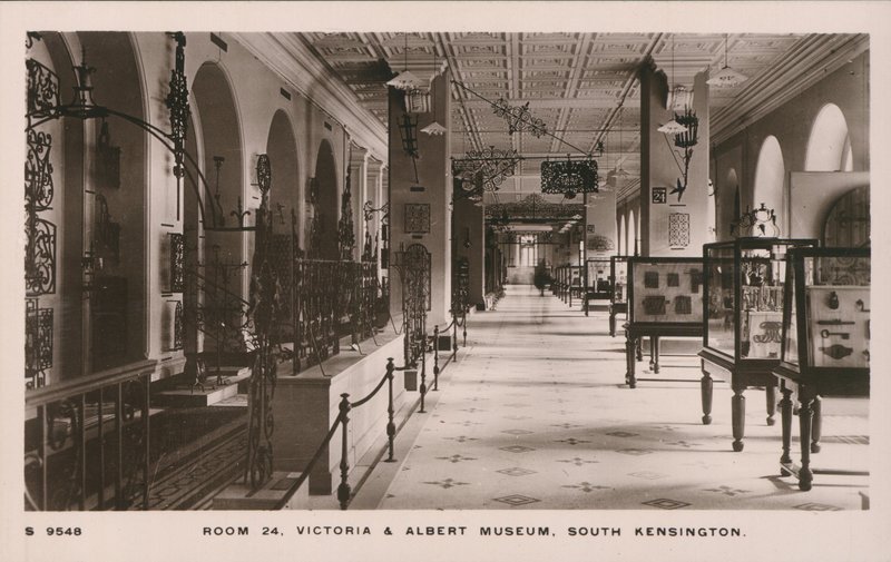 Victoria ve Albert Müzesi, South Kensington, Londra by English Photographer