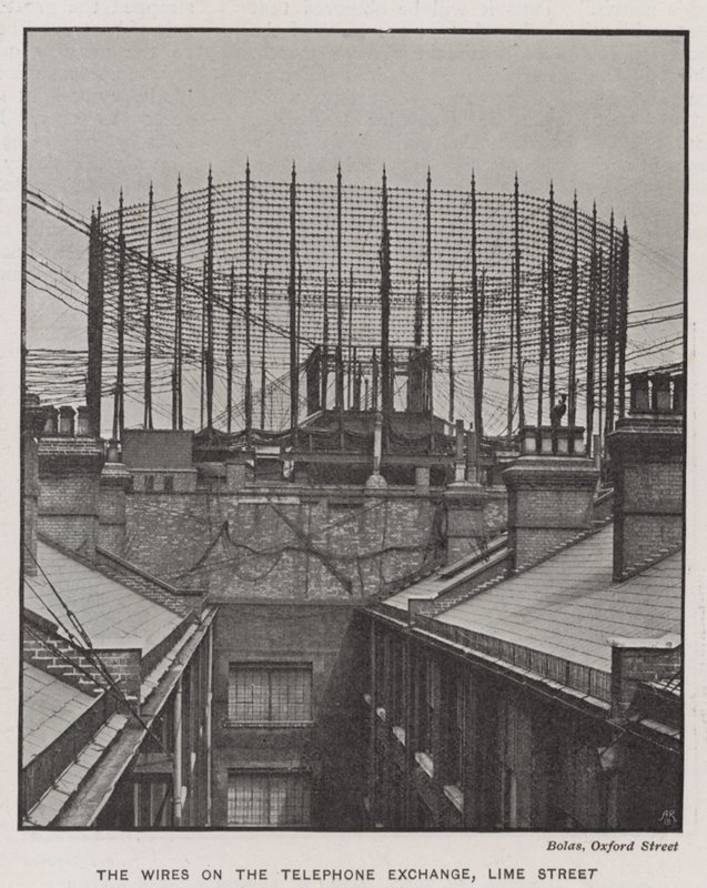 Telefon santralinin telleri, Lime Street by English Photographer