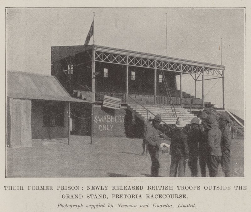 Eski Hapishaneleri, Grand Stand, Pretoria Hipodromu dışında yeni serbest bırakılan İngiliz Birlikleri by English Photographer