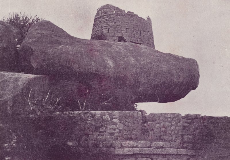 Tippus Kayası, Bellary by English Photographer