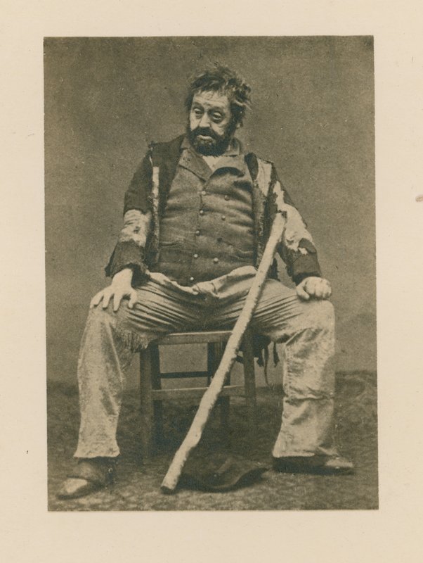 Bir oyunda kimliği belirsiz aktör by English Photographer