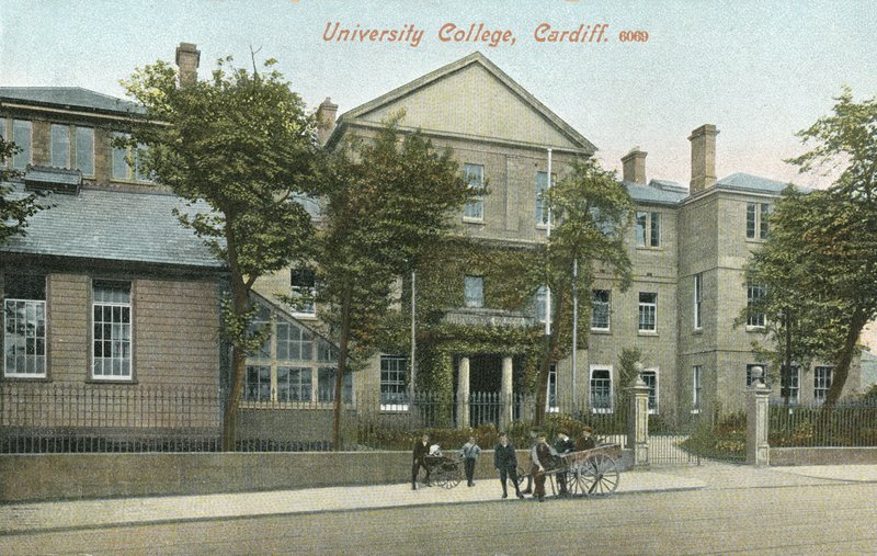 Üniversite Koleji, Cardiff (renkli fotoğraf) by English Photographer