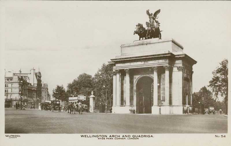 Wellington Kemeri ve Quadriga, Hyde Park Köşesi by English Photographer