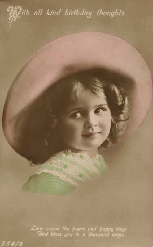 Her türlü doğum günü düşüncesiyle (renkli fotoğraf) by English Photographer