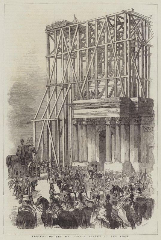 Wellington Heykelinin Kemere Gelişi (gravür) by English School