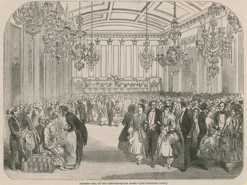 Hannover Meydanı Odalarda Bloomer Balosu by English School