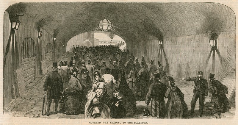 Charing Cross İstasyonu, Londra: Platforma giden üstü kapalı yol by English School