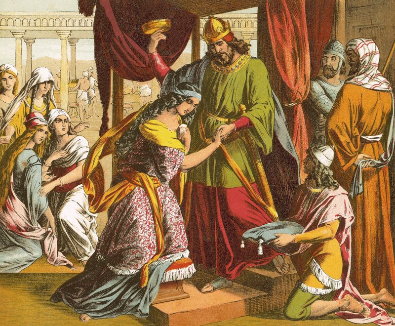 Esther made queen by English School