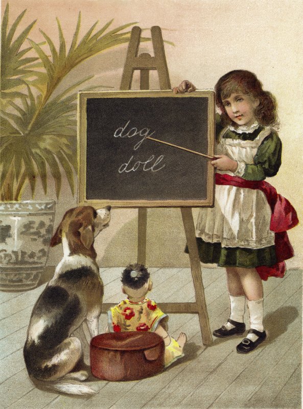 Kız, eğiten köpek ve oyuncak bebek by English School