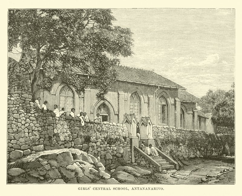 Kız Merkez Okulu, Antananarivo by English School