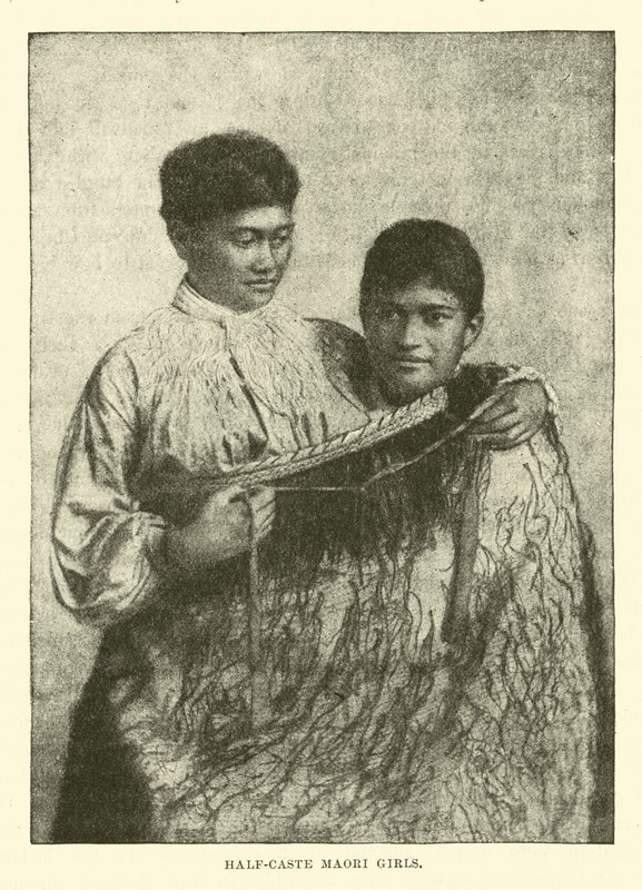 Yarı Kast Maori Kızları by English School