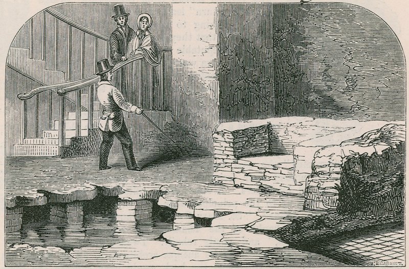 Roma Evi Kalıntıları, Kömür Borsası by English School