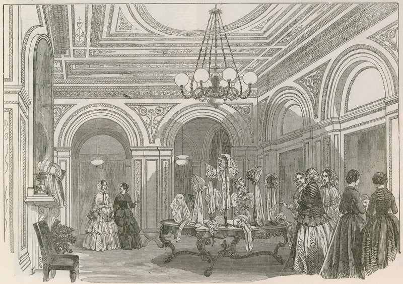Schomberg House, Pall Mall - tuhafiye departmanı by English School