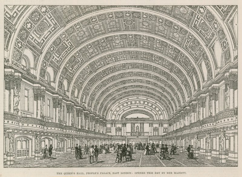 Queens Hall, Halk Sarayı, Doğu Londra, bugün Majesteleri tarafından açıldı by English School