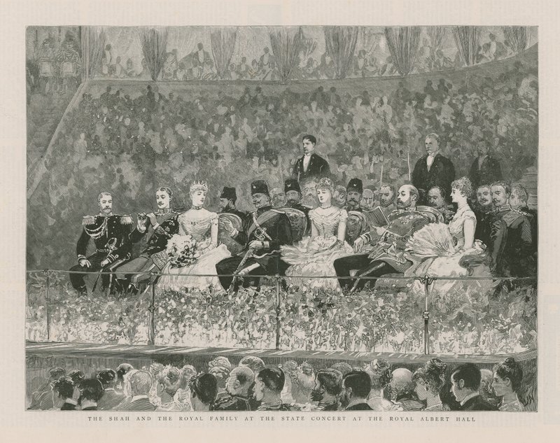 Şah ve Kraliyet ailesi Royal Albert Hall